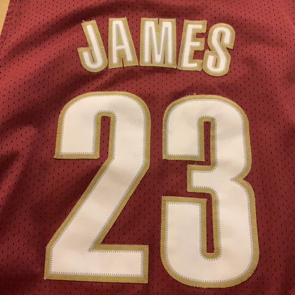 Vintage Lebron James Cavaliers Jersey - Picture 3 of 3